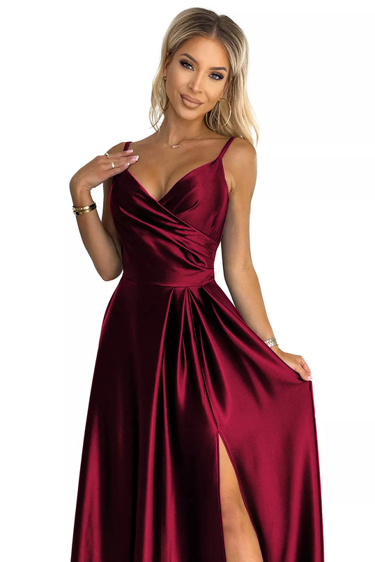 299-13 CHIARA elegantiška maksi ilgio atlasinė suknelė be petnešėlių – BORDO