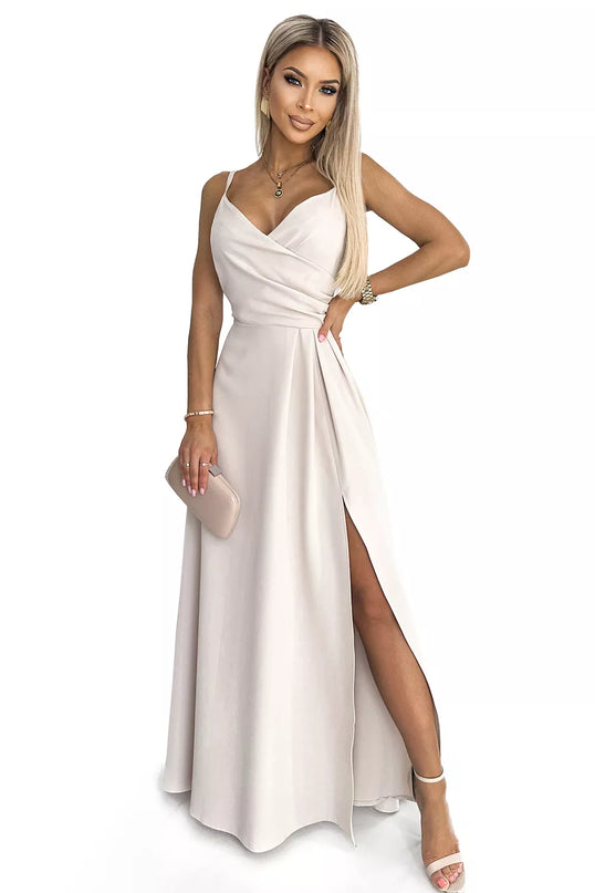 299-6 CHIARA elegantiška maxi suknelė be petnešėlių – SMĖLIO spalvos