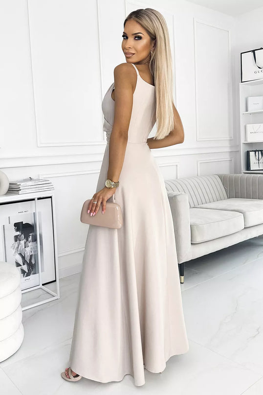 299-6 CHIARA elegantiška maxi suknelė be petnešėlių – SMĖLIO spalvos