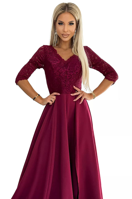 309-9 AMBER elegantiška ilga maksi suknelė su nėrinių iškirpte – BORDO