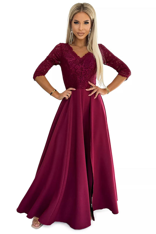 309-9 AMBER elegantiška ilga maksi suknelė su nėrinių iškirpte – BORDO