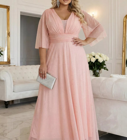 654-4 Ilga blizganti plus size suknelė su iškirpte ir skaidriomis rankovėmis - persiko spalvos